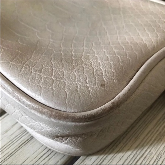 Michael Kors Jet Set Mini Crossbody - Picture 9 of 11